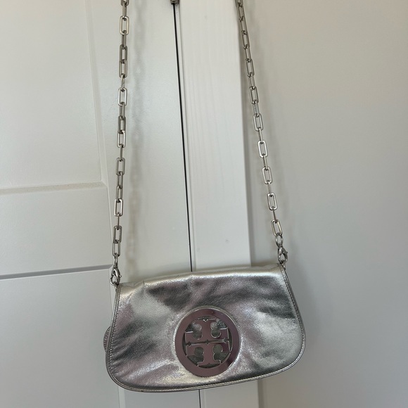 Tory Burch Reva Silver Saffiano Leather Flap Clutch/Shoulder Bag - Picture 3 of 7